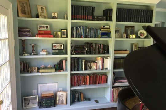 bookshelf