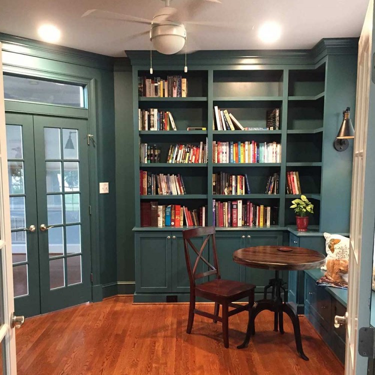 Custom built online in bookshelves